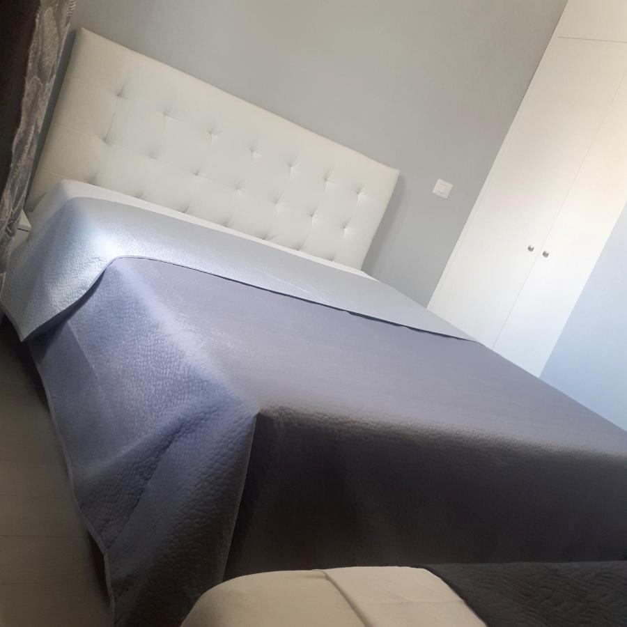 Palazzo Galante Aparthotel Маргерита ди Савоя Екстериор снимка